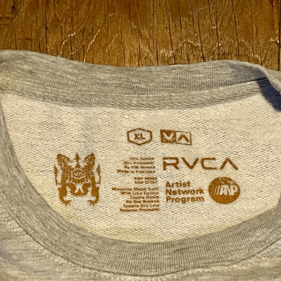 RVCA Crew Sweatshirt - XL - Picture 3 of 4